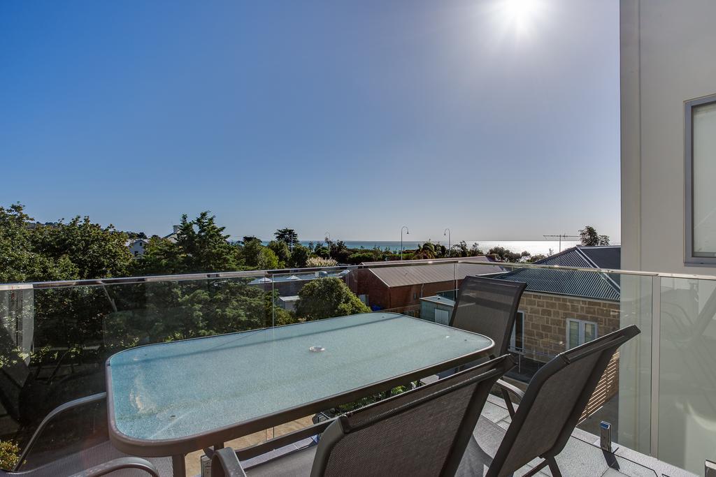 Seaside Apartment Getaway โดรมานา ภายนอก รูปภาพ